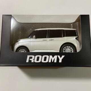 トヨタ(トヨタ)の【送料無料】ROOMY プルバックカー【非売品】(ミニカー)