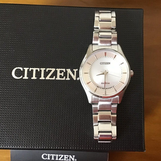 CITIZEN 腕時計　ソーラー