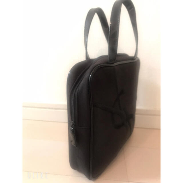 Saint Laurent(サンローラン)の【中古品】YSL イヴ・サンローラン　ノベルティ バニティポーチ　バッグ レディースのファッション小物(ポーチ)の商品写真