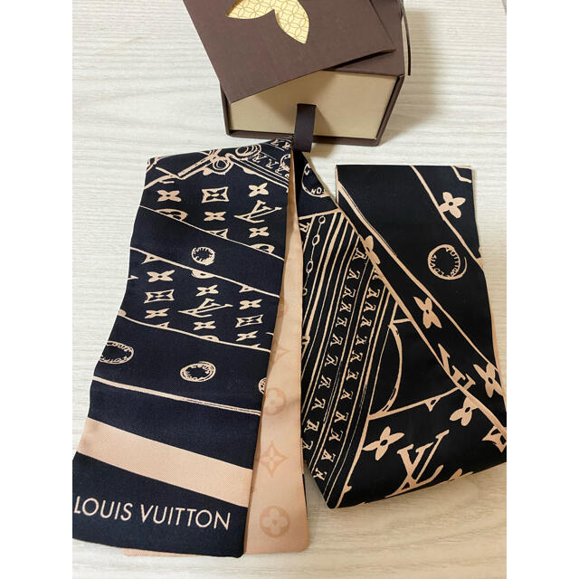 LOUIS VUITTON(ルイヴィトン)のルイヴィトン　バンドー　スカーフ レディースのファッション小物(バンダナ/スカーフ)の商品写真