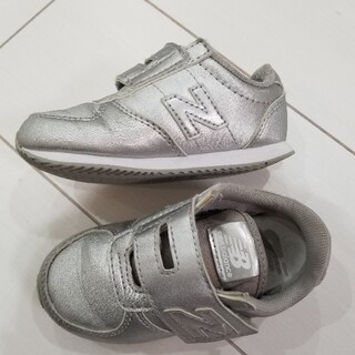 ニューバランス(New Balance)のニューバランス new balance シルバー 14.5cm(スニーカー)