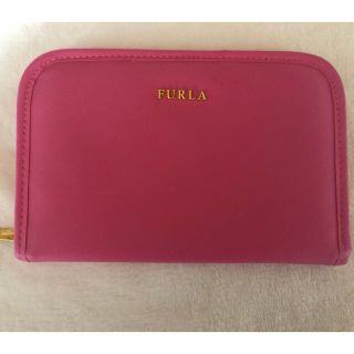 フルラ(Furla)のFURLA  マルチケース　週末お値下げ(ポーチ)