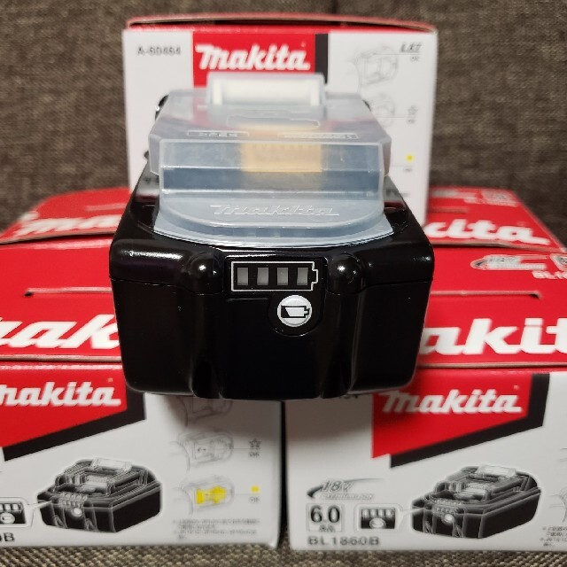 Makita(マキタ)の【新品・未使用】マキタ純正 バッテリーBL1860B×30個 スポーツ/アウトドアの自転車(工具/メンテナンス)の商品写真