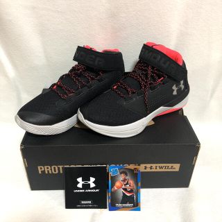 アンダーアーマー(UNDER ARMOUR)のアンダーアーマー　シューズ　新品(スニーカー)