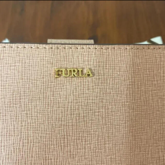 Furla(フルラ)のFURLA 二つ折り財布 美品 レディースのファッション小物(財布)の商品写真