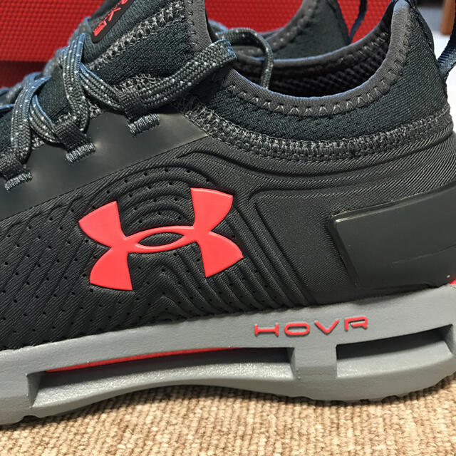 UNDER ARMOUR(アンダーアーマー)の【送料無料】アンダーアーマー　UA HOVR Phantom SE 27cm メンズの靴/シューズ(スニーカー)の商品写真