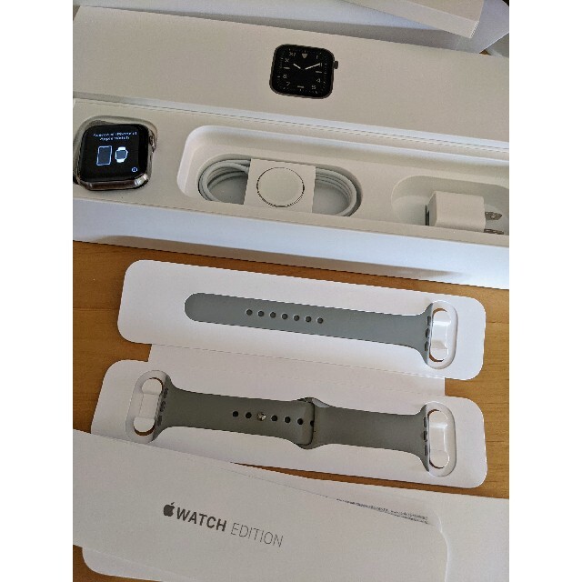 Apple Watch Series 5 44mmチタン Titanium