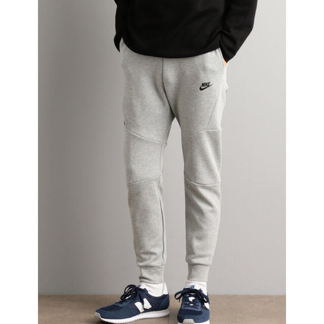 NIKE - 新品定価以下!未使用 ナイキ テックフリース ジョガーパンツ M