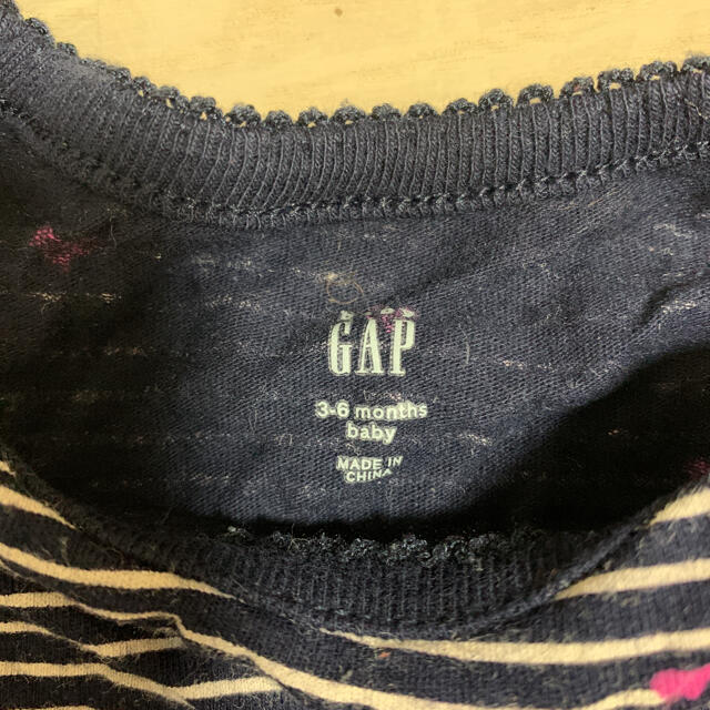 babyGAP(ベビーギャップ)のbaby GAP 3-6 months 60cm キッズ/ベビー/マタニティのベビー服(~85cm)(ワンピース)の商品写真