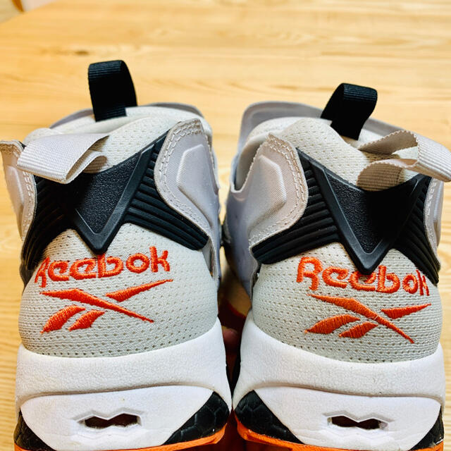 Reebok(リーボック)のリーボック ポンプフューリー メンズの靴/シューズ(スニーカー)の商品写真