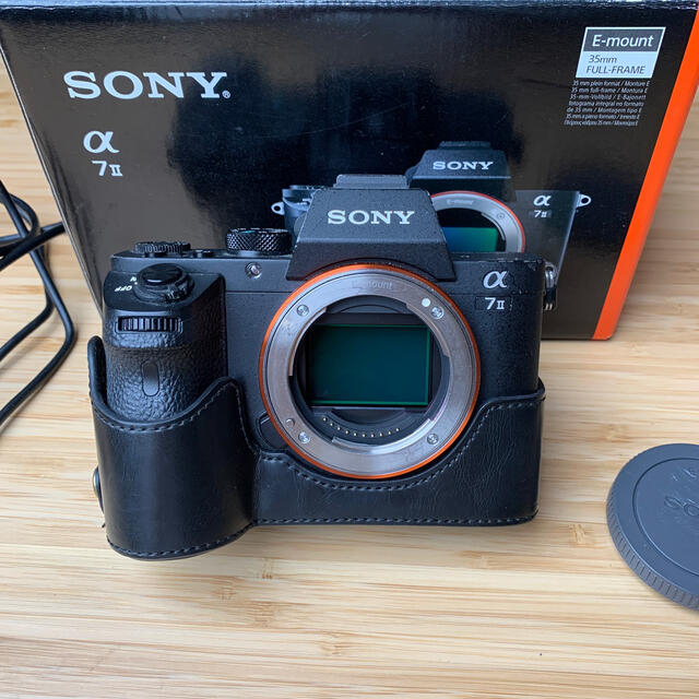 SONY(ソニー)のSONY ソニーα7II  ILCE-7m2 美品 スマホ/家電/カメラのカメラ(ミラーレス一眼)の商品写真