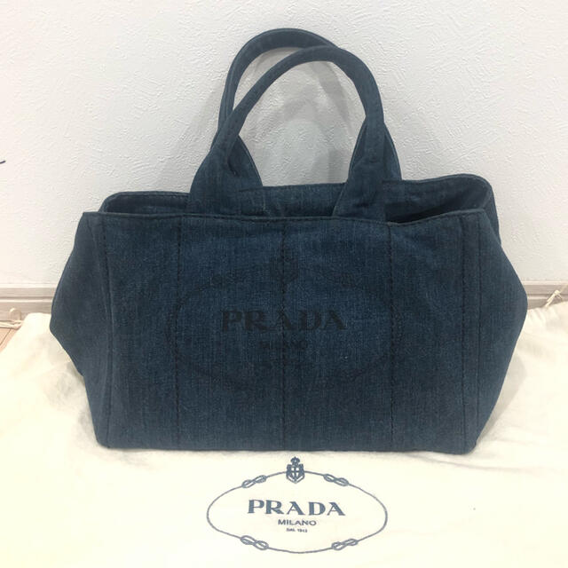 PRADA(プラダ)のプラダ　カナパ　デニム　ハンドバッグ　正規品 レディースのバッグ(ハンドバッグ)の商品写真