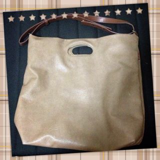 ザラ(ZARA)のZARA☆カバン(ショルダーバッグ)