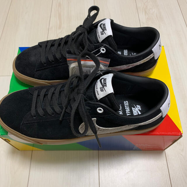 27cm 国内正規品 NIKE SB ZOOM BLAZER LOWGT QS