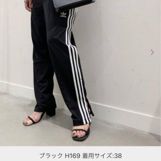 アディダス(adidas)のAP STUDIO adidas スリーライン　ジャージパンツ　サイズ38(カジュアルパンツ)