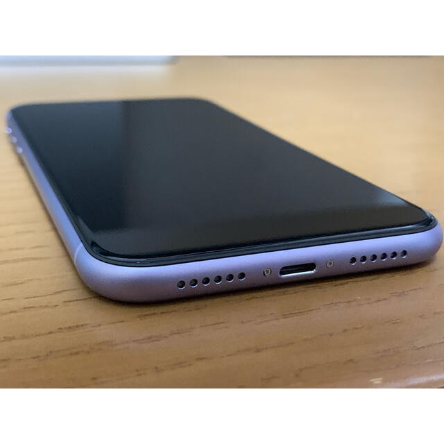 Apple(アップル)の本日特価 iPhone 11 256GB SIMフリー パープル アップルケア付 スマホ/家電/カメラのスマートフォン/携帯電話(スマートフォン本体)の商品写真