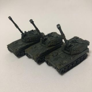 コナミ(KONAMI)の1/144 75式自走155mm榴弾砲×3 陸上自衛隊装備大全 第壱弾 コナミ(模型/プラモデル)