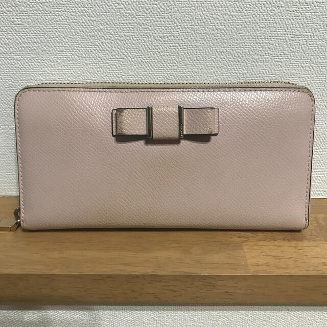 COACH(コーチ)のcoach コーチ　長財布　ピンク　リボン レディースのファッション小物(財布)の商品写真