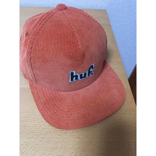 HUF(ハフ)の半額以下 新品 HUF コーデュロイキャップ 秋冬 ユニセックス &エルシー メンズの帽子(キャップ)の商品写真