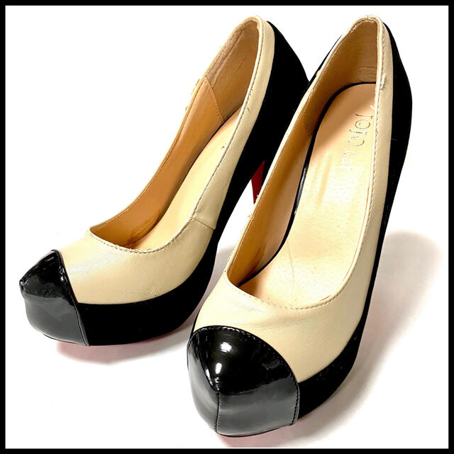 Black オフホワイト ピンヒール パンプス シューズ 靴 レッドソール レディースの靴/シューズ(ハイヒール/パンプス)の商品写真