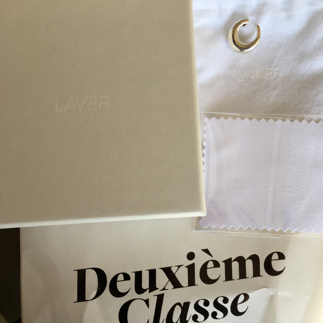 DEUXIEME CLASSE(ドゥーズィエムクラス)のDeuxieme Classe LAVER EAR CUFF イヤーカフ　 レディースのアクセサリー(イヤーカフ)の商品写真