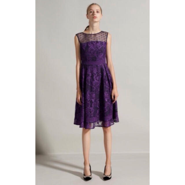 新品低価 GRACE ドットフラワーレース刺繍ワンピースの通販 by pero's shop|グレースコンチネンタルならラクマ CONTINENTAL - 特価在庫あ
