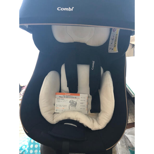 Combi  新生児対応　チャイルドシート
