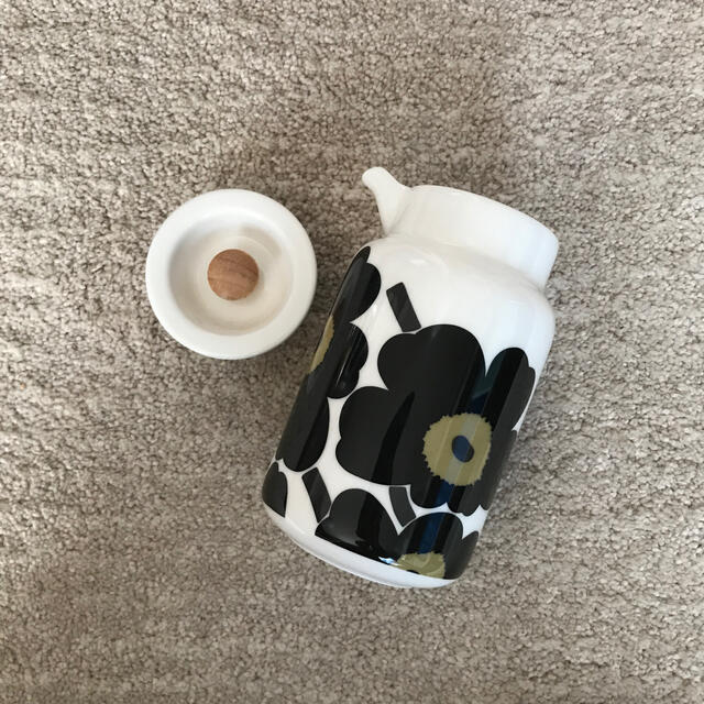 marimekko(マリメッコ)のさらに値下げ中 美品希少 未使用 マリメッコ unikkoピッチャー インテリア/住まい/日用品のキッチン/食器(食器)の商品写真