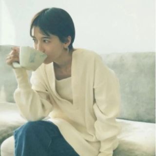 トゥデイフル(TODAYFUL)のクラネ　HEAVY RIB V NECK TOPS(カットソー(長袖/七分))