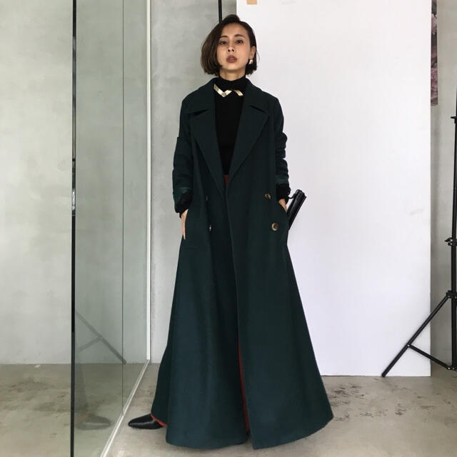 Ameri VINTAGE(アメリヴィンテージ)の【美品】Ameri Vintage LITTLE FLARE LONG COAT レディースのジャケット/アウター(ロングコート)の商品写真