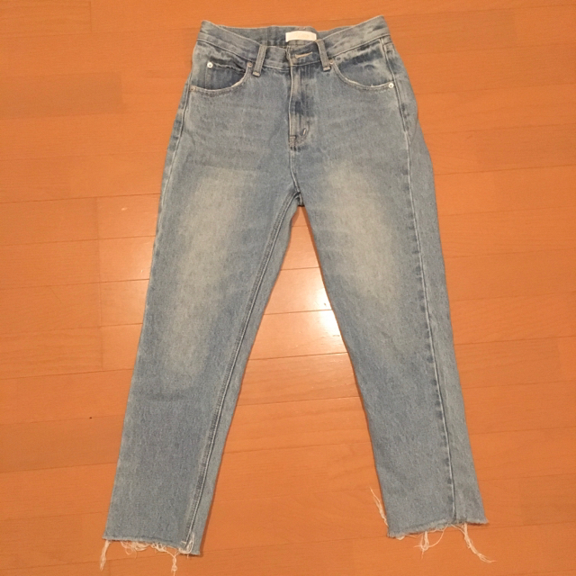 ALEXIA STAM(アリシアスタン)のVicente SLIM STRAIGHT DENIM M size  レディースのパンツ(デニム/ジーンズ)の商品写真