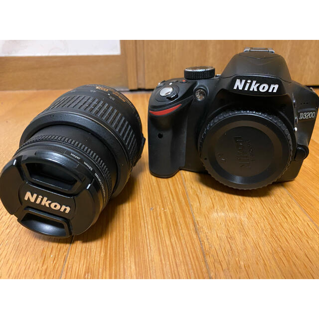 Nikon D3200 一眼レフスマホ/家電/カメラ