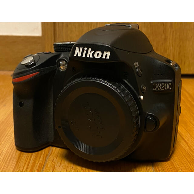 Nikon D3200 一眼レフ 1