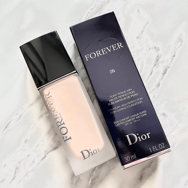 Dior(ディオール)のディオールスキン フォーエヴァー フルイド マット  コスメ/美容のベースメイク/化粧品(ファンデーション)の商品写真