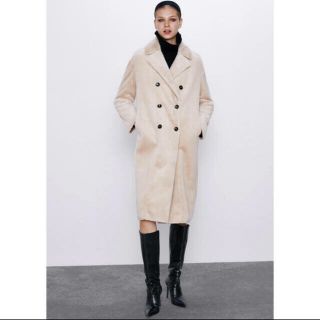 ザラ(ZARA)のZARA ダブルブレスト仕様フェイクファーコート(毛皮/ファーコート)