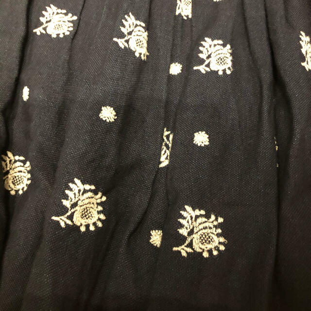 45rpm  刺繍スカート