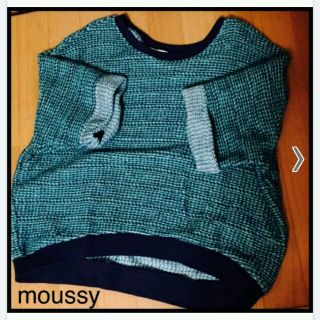 マウジー(moussy)のマウジー　トップス(カットソー(半袖/袖なし))