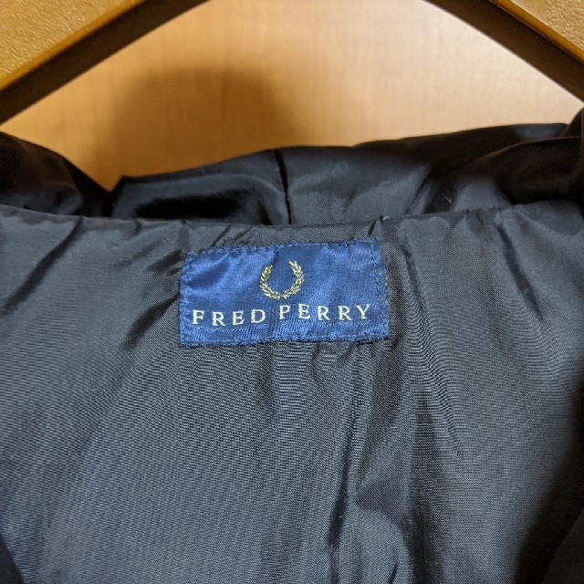 FRED PERRY(フレッドペリー)のフレッドペリーダウンジャケット メンズのジャケット/アウター(ダウンジャケット)の商品写真