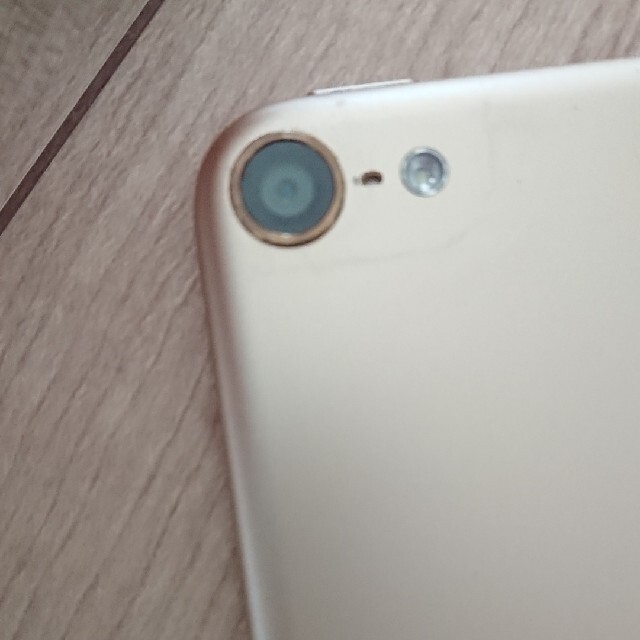 iPod touch 第6世代 ゴールド 64GB iPod touch 第6世代 ゴールド 64GB