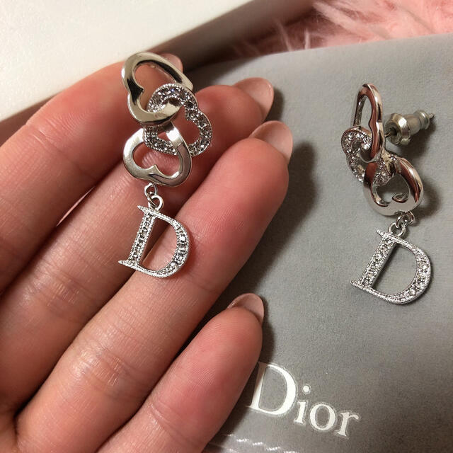 Dior(ディオール)の値下げ!!♡美品 Dior ハートピアス♡ディオール レディースのアクセサリー(ピアス)の商品写真