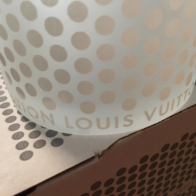 LOUIS VUITTON(ルイヴィトン)のルイヴィトンマグカップ　FONDATION LOUIS VUITTON インテリア/住まい/日用品のキッチン/食器(グラス/カップ)の商品写真