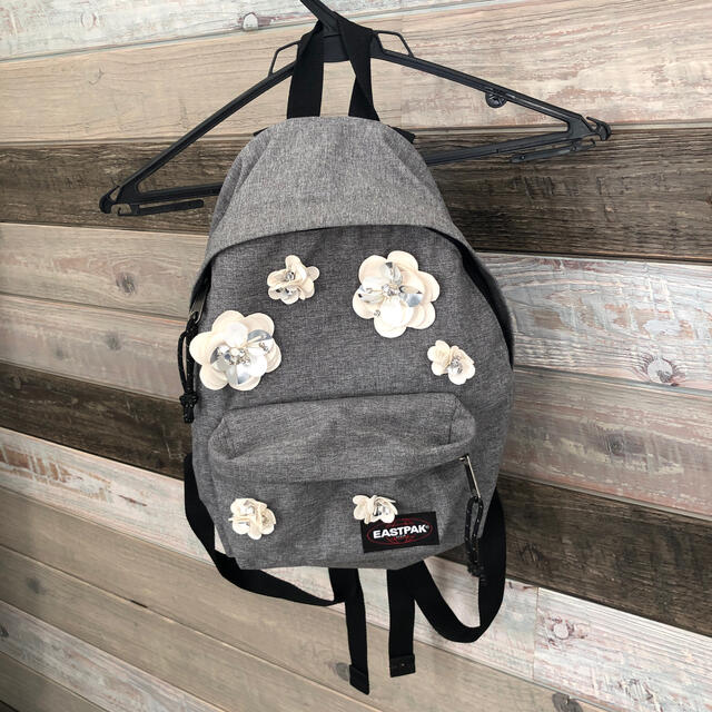 EASTPAK(イーストパック)のチェスティ  リュック　スモール レディースのバッグ(リュック/バックパック)の商品写真