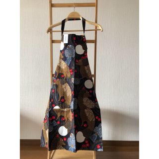 マリメッコ(marimekko)のマリメッコ　エプロン　KETUNMARJA(その他)