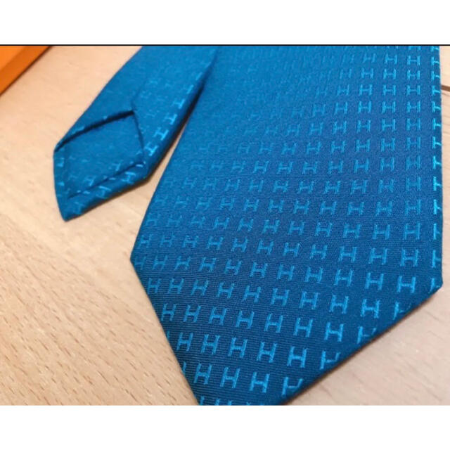 HERMES❤️ほぼ新品❤️エルメス❤️ネクタイH柄❤️ビジネス HERMES❤️ほぼ新品❤️エルメス❤️ネクタイH柄❤️ビジネス