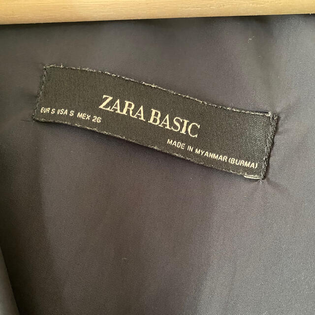 ZARA(ザラ)のZARA ナイロンパーカー レディースのジャケット/アウター(ナイロンジャケット)の商品写真