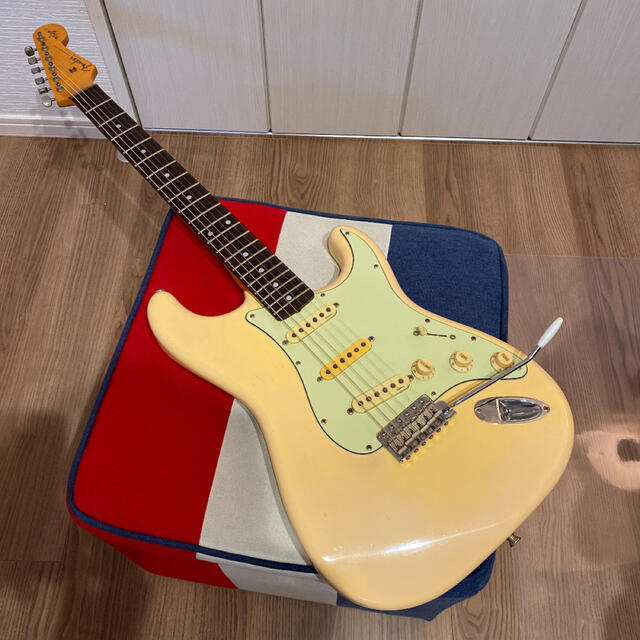 正規公式店 Fender Japan Yngwie Malmsteen Signature エレキギター