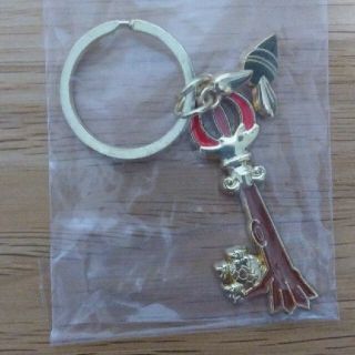 ディズニー(Disney)の【新品未開封】キングダムハーツ一番くじ☆G賞　キーブレードチャーム(キャラクターグッズ)