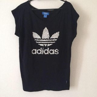 アディダス(adidas)のadidasTシャツ(Tシャツ(半袖/袖なし))