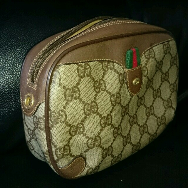 Gucci(グッチ)のGUCCI  ポーチ訳あり レディースのファッション小物(ポーチ)の商品写真