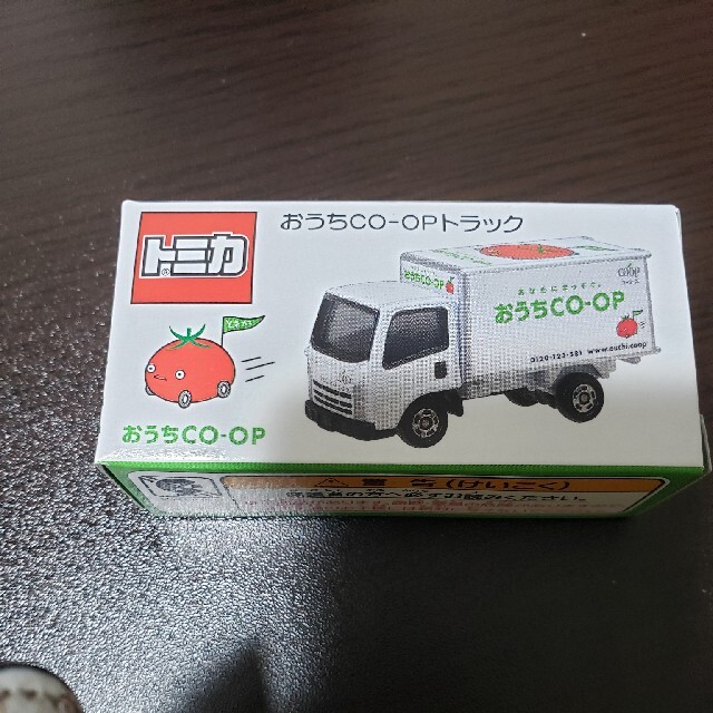 Takara Tomy(タカラトミー)のおうちCO-OPトラック　トミカ エンタメ/ホビーのおもちゃ/ぬいぐるみ(ミニカー)の商品写真